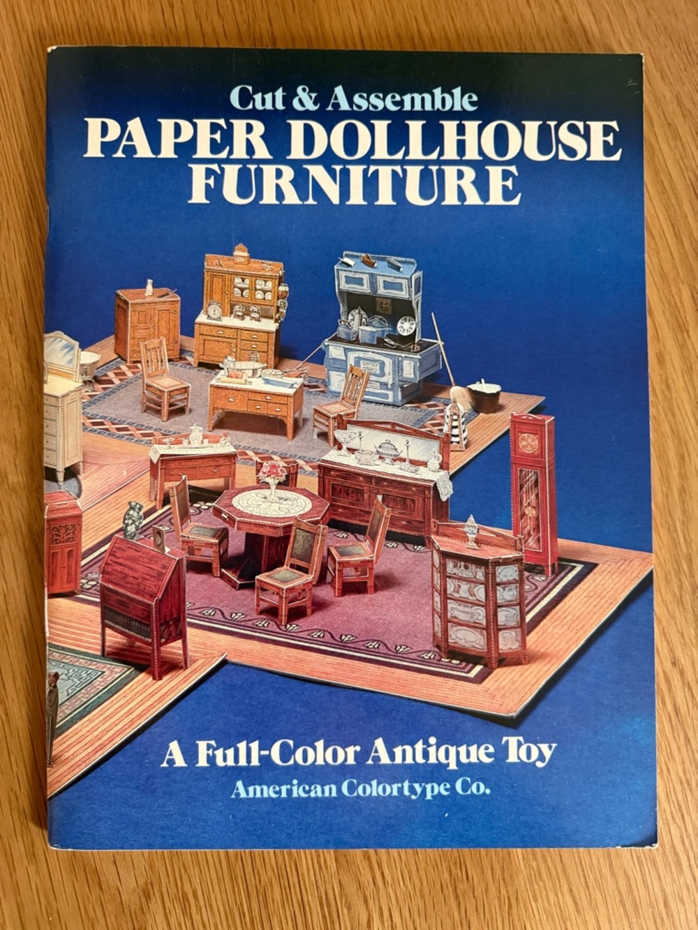 VNTG 1981 Dover "Cut & Assemble Paper Dollhouse Furniture" - UNCUT & Complete - Picture 3 of 16